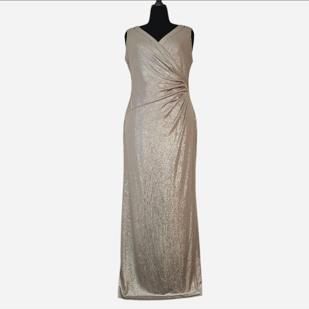 LAUREN RALPH LAUREN Women's Metallic Silver Sleeveless Evening Dress. Size 16